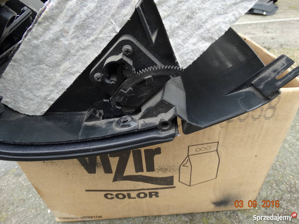 Schowek pasażera czarny Bmw e36 sedan Wyposażenie wnętrza wielkopolskie Książenice