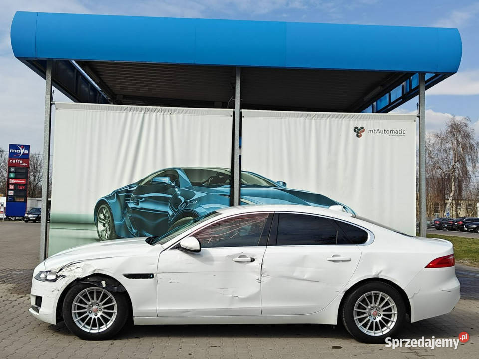 Jaguar XF X260 2015 Motoryzacja