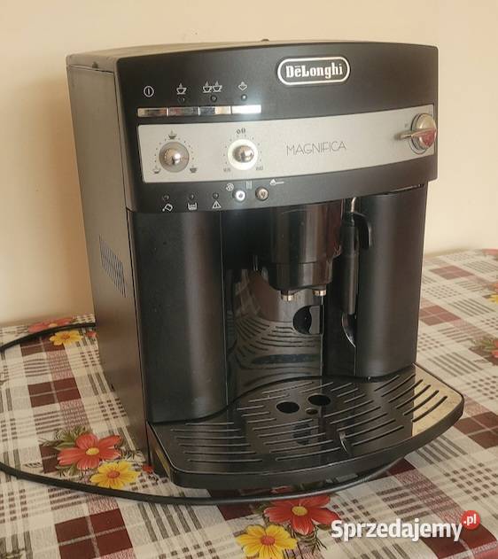 Ekspres DeLonghi Magnifica Nadarzyn