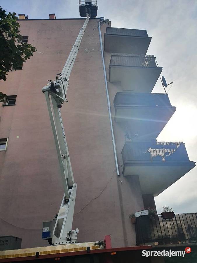 Podnośnik koszowy wynajem Zwyżka 20m Kęty