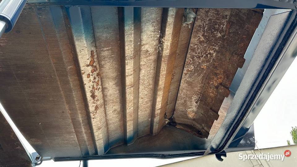 Mercedes Econic śmieciara trzyosiowa NTM 20m3 Nowiny