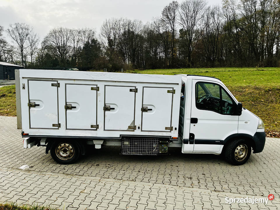 Komorówka do przewozu lodów mrożonek bogate półautomatyczna