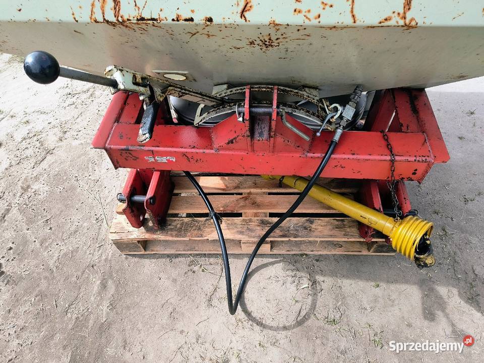 Rozsiewacz nawozów Rauch Korfantów sprzedam