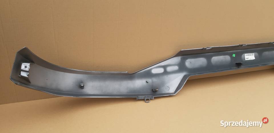 RENAULT RANGE T GAMA LISTWA ATRAPY MASKI GRILL Bieleń