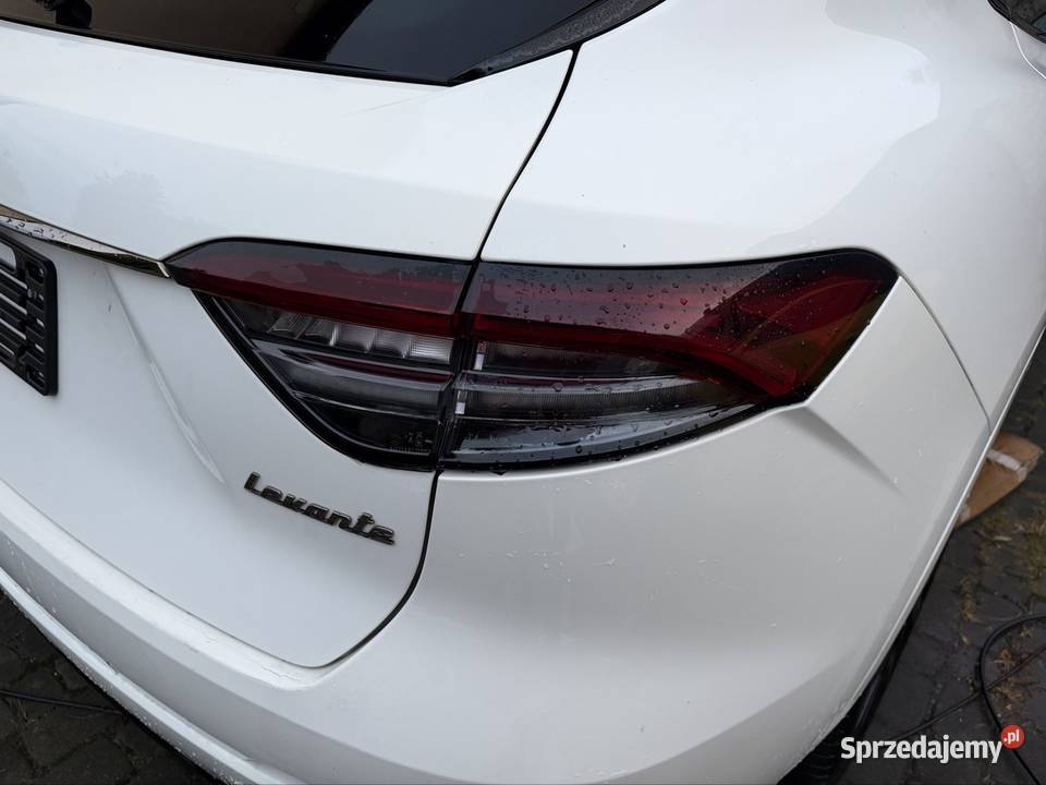 Lampy tył usa Maserati levante lift Bochnia