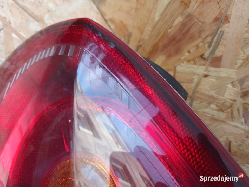 Fiat Bravo lampa prawy tył tylna osobowe Lampy tylne Ksawerów