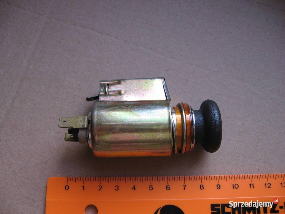 Polonez Fiat 125p zapalniczka FSO POLMO auto PRL Przemyśl