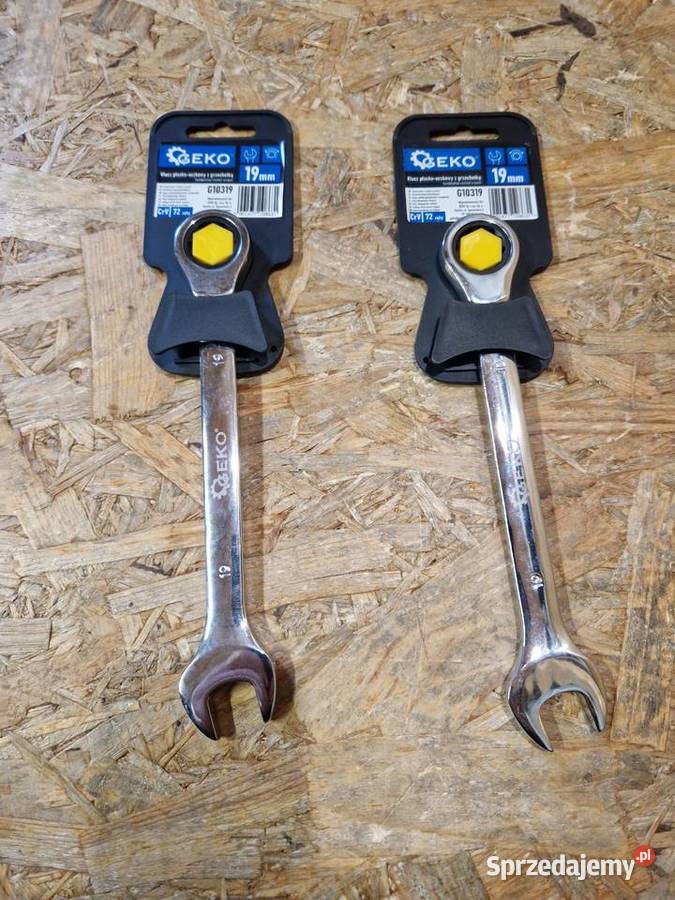 Klucz płasko oczkowy z grzechotką 18mm G10318