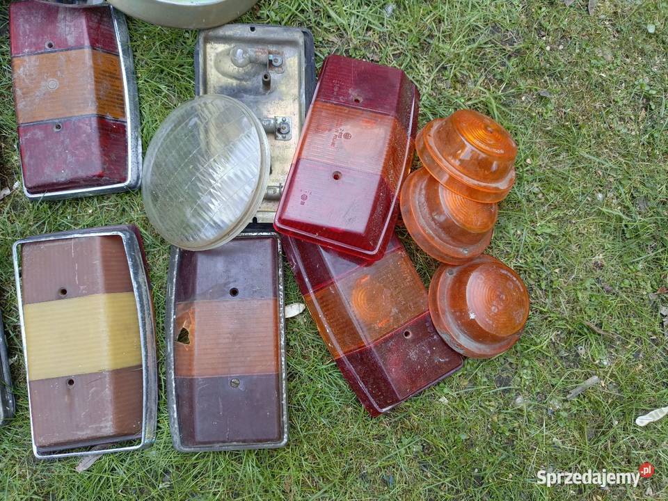 Oświetlenie ramki klosze FSO Warszawa 223 osobowe Wołów