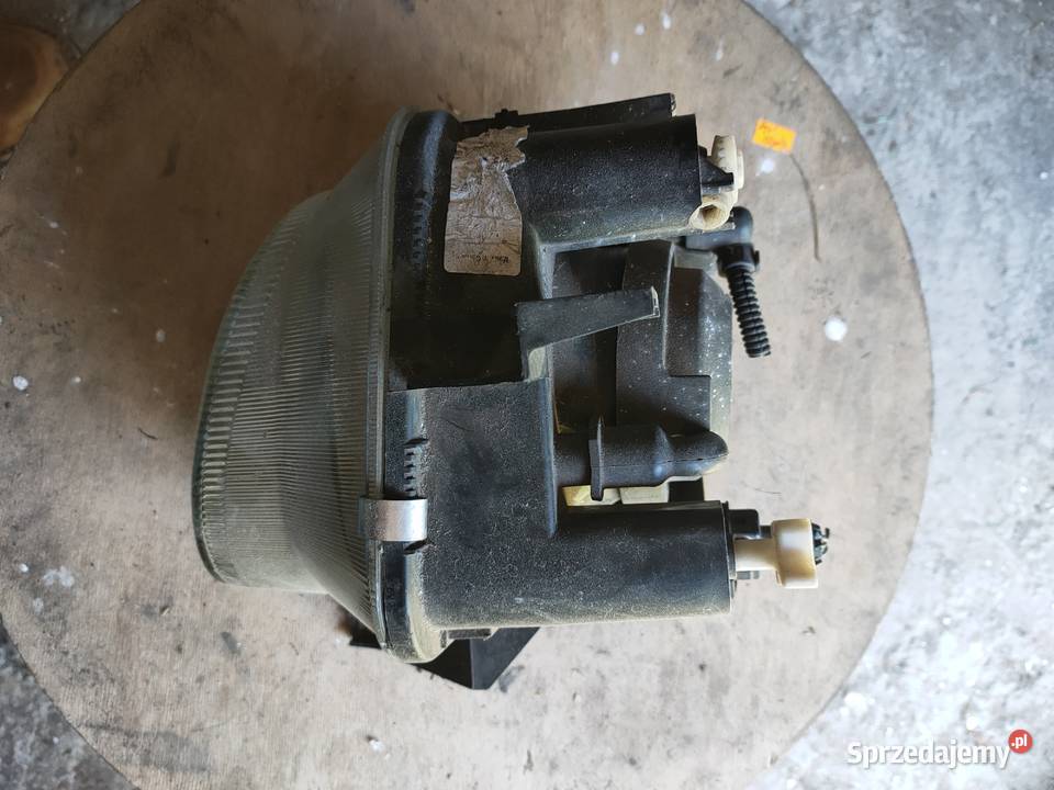 Lampa przednia prawa Fiat Multipla Zabełków
