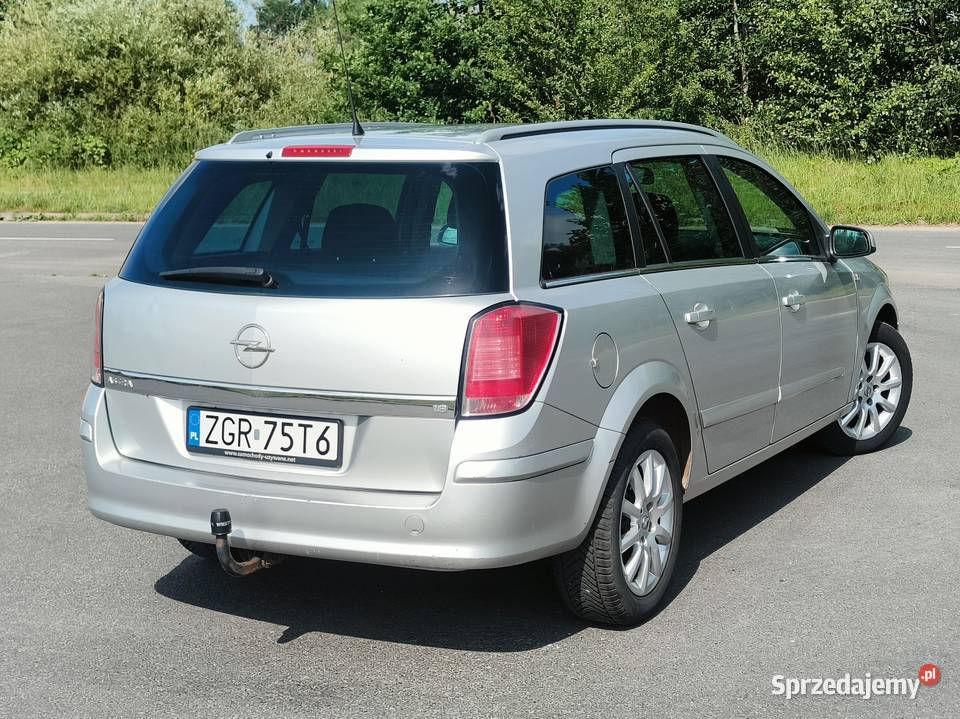 Opel Astra Kombi zar w benzyna 18 zadbany Gryfino