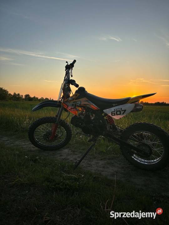 Xtr 125 zainteresowani śmiało pisać benzyna