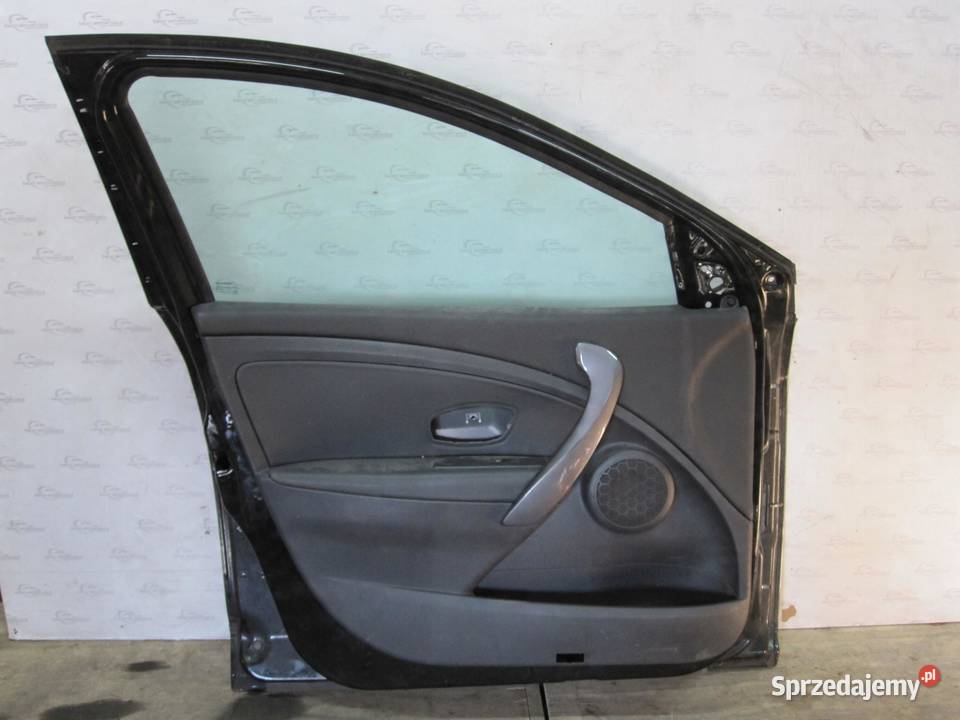 RENAULT MEGANE III drzwi lewy przód Karoseria