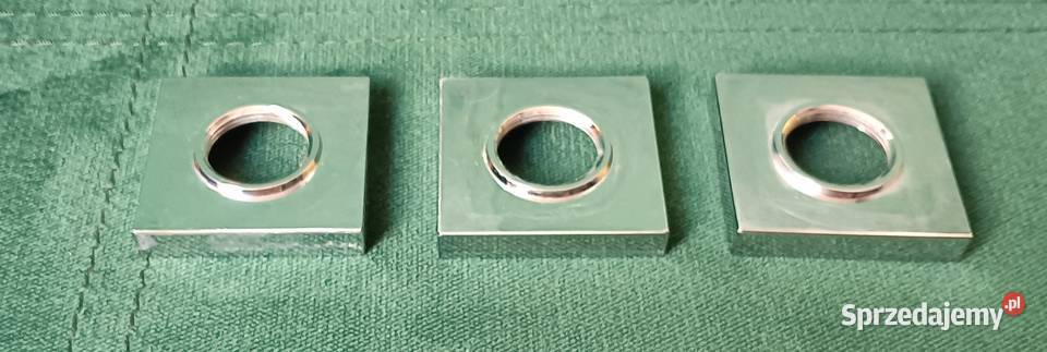 Rozeta śrubowa kwadratowa baterii wannowej sprzedam