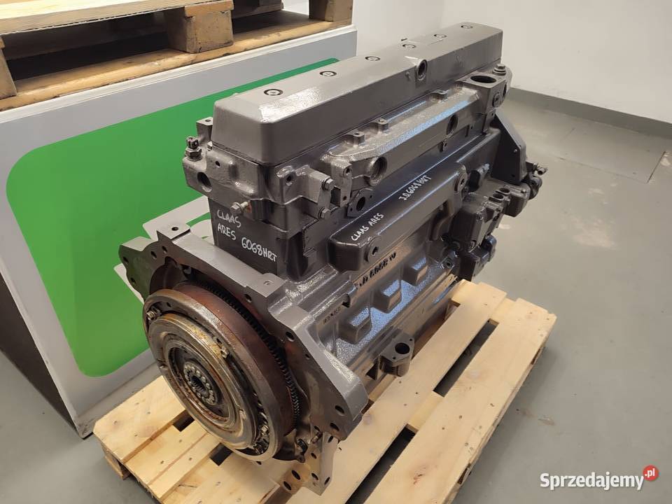 Słupek silnika Claas Ares JD6068 HCQ82 Pozostałe Części maszyn i innych pojazdów Wilkowo sprzedam