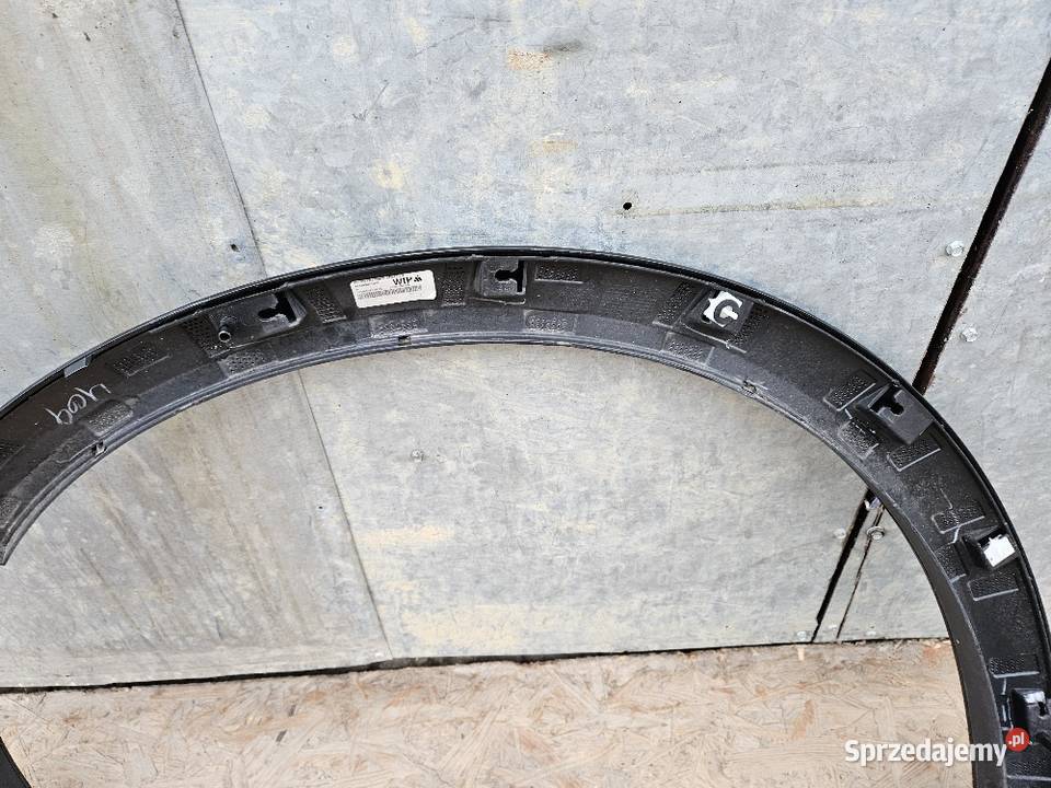 FORD MUSTANG MACHE LISTWA BŁOTNIKA PRAWA PRZÓD