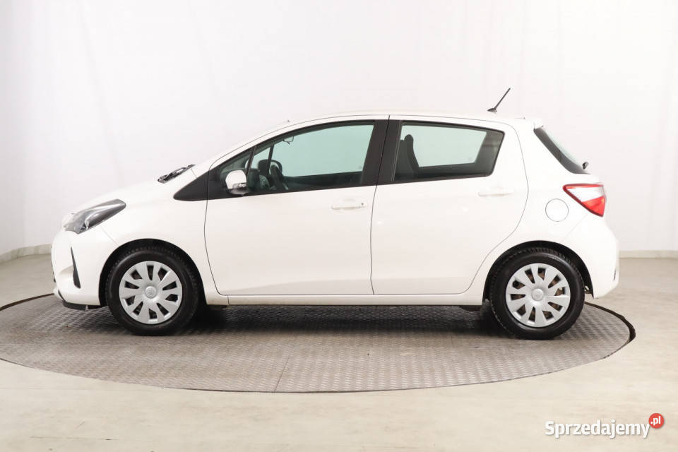 Toyota Yaris 10 VVTi klimatyzacja Zabrze