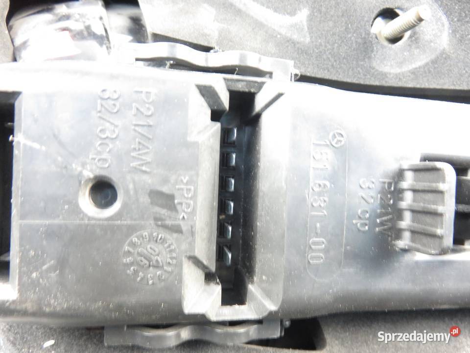 LAMPA LEWA TYLNA MERCEDES KLASA C CL203 małopolskie