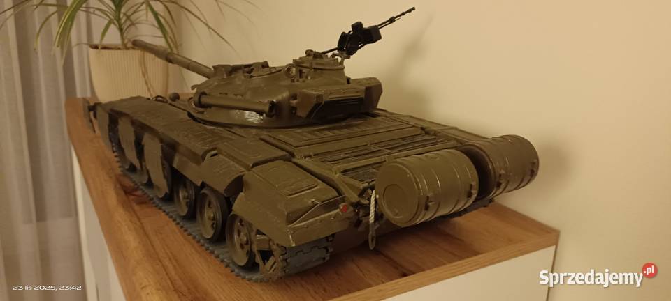 Model czołgu T72 sklejony Gotowy Idealny na Nowa Sól sprzedam