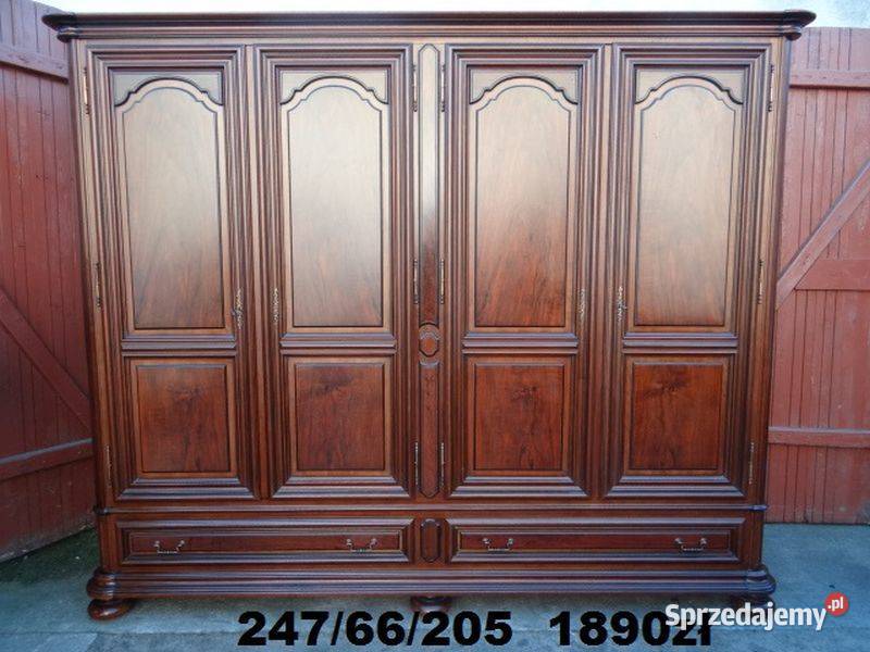 Ładna dębowa szafa jednodrzwiowameble Ślesin