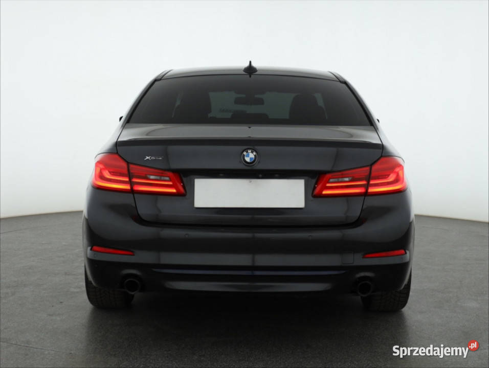 BMW 5 520d xDrive czujnik parkowania Piaseczno