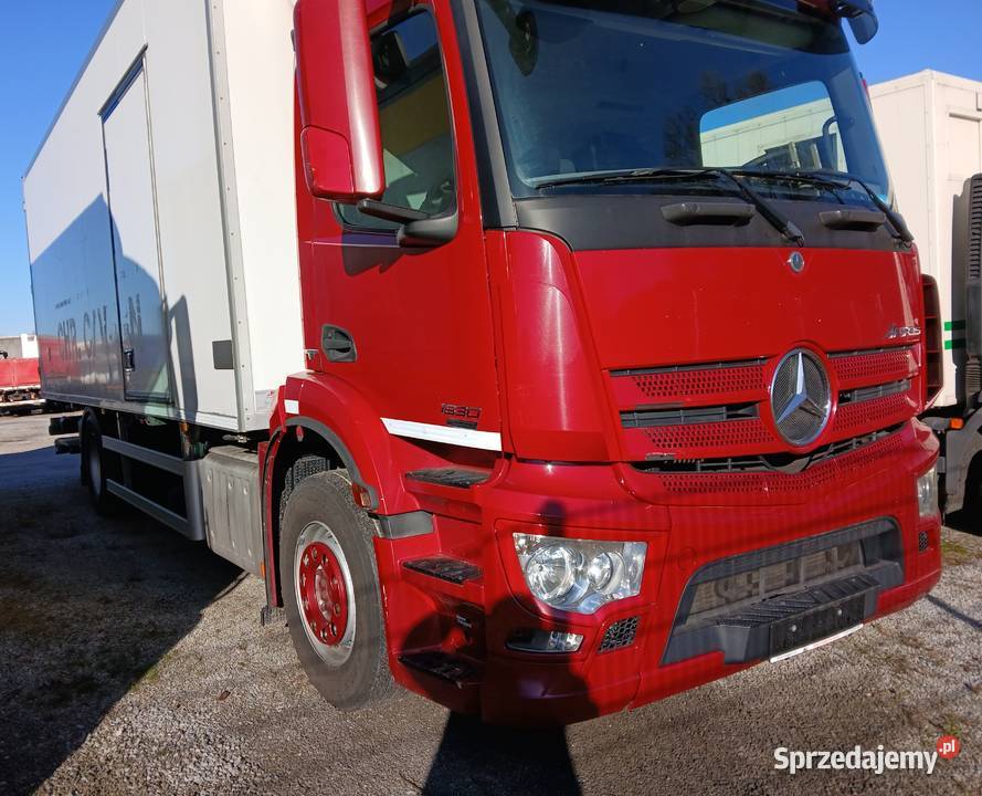 Chlodnia Mercedes 1830 Eur 6 3003KM Warszawa sprzedam