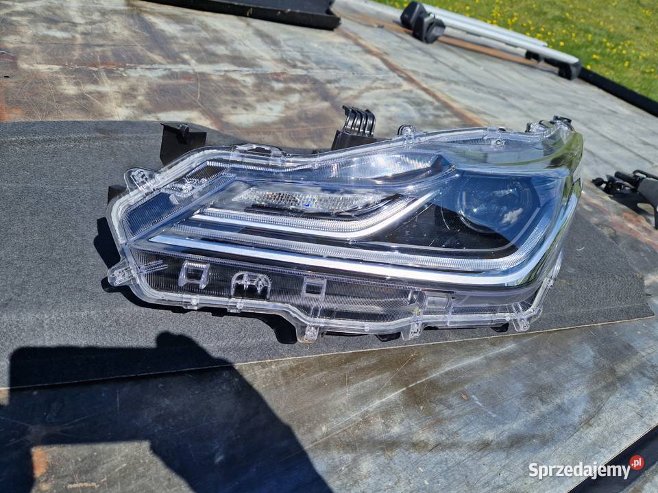 Toyota Corolla E21 sedan reflektor FULL LED ORG Mielec