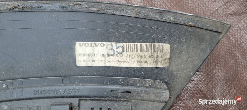 Volvo XC60 II Listwa Nakładka błotnika PRAWY listwy boczne Części samochodowe Ruda Śląska