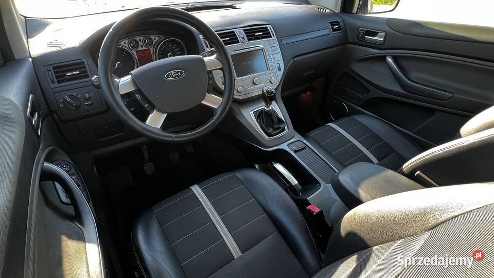 Ford Kuga Titanium 20 TDCI prod 2011 przebieg Paniówki