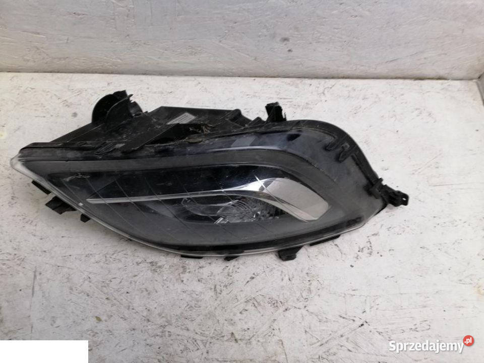 OPEL ASTRA K HALOGEN KIERUNKOWSKAZ PRAWY Karoseria Części samochodowe Kozubszczyzna