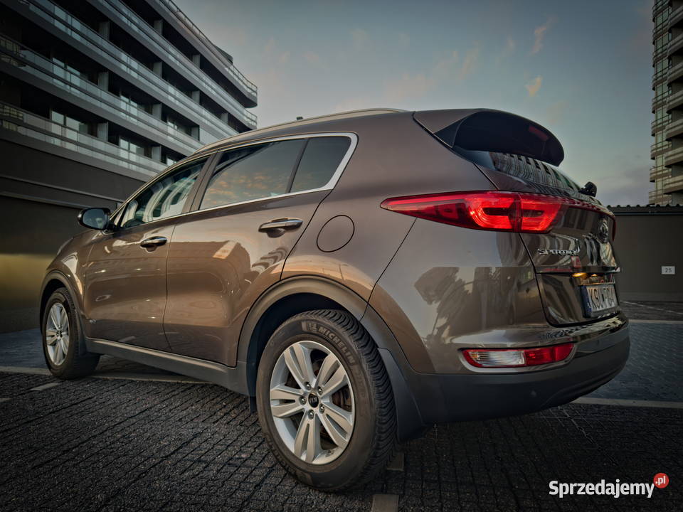 Kia Sportage 20 CRDI Business Line 4WD Samochody osobowe Kielce sprzedam