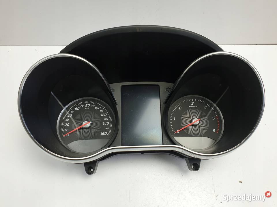 Mercedes A205 W205 22 CDI LICZNIK ZEGARY anglik