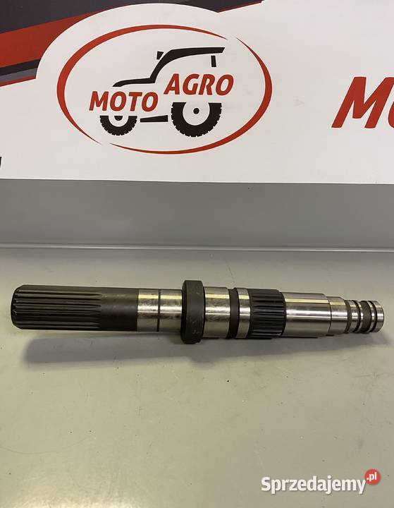 Wałek przekładni rozdzielającej napęd AGCO MF podlaskie Białystok