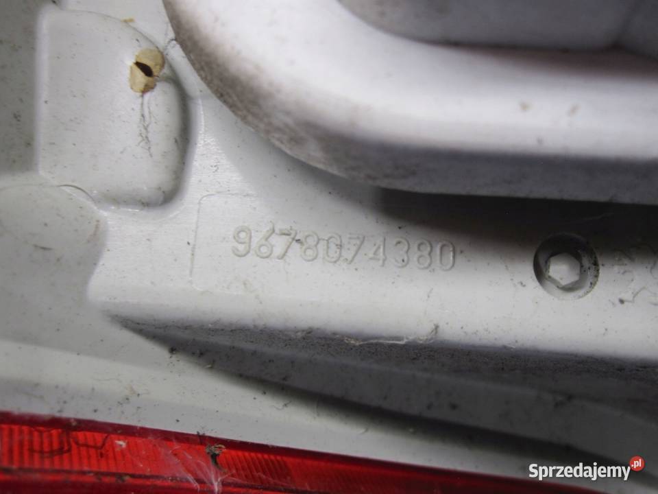 PEUGEOT 2008 I 13r lampa prawa tył 9678074380 Kielce