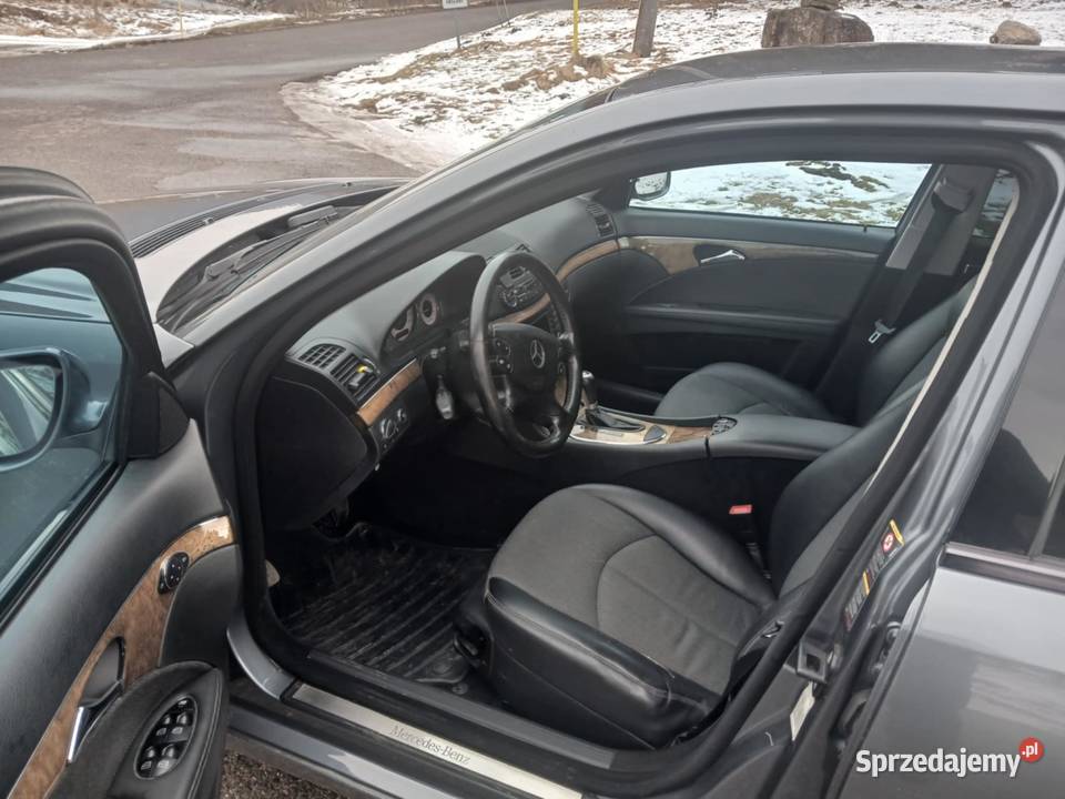 MercedesBenz Klasa E W211 30 320cdi 4matic 2006 gniazdo AUX Klasa E sprzedam