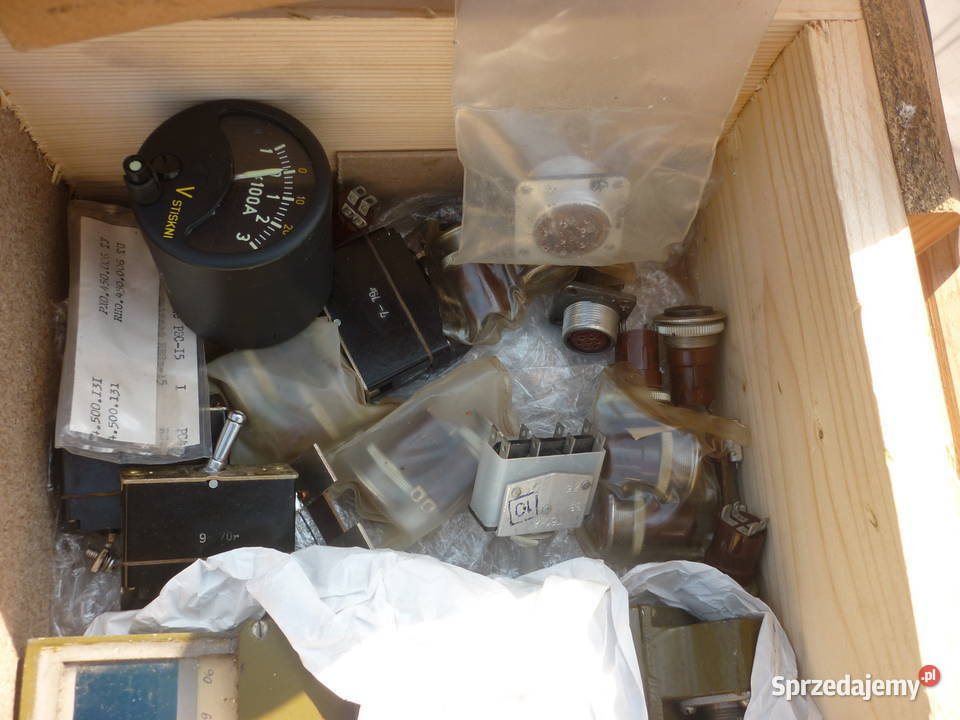 BWP BRDM CZOŁG skrzynka części Dębica