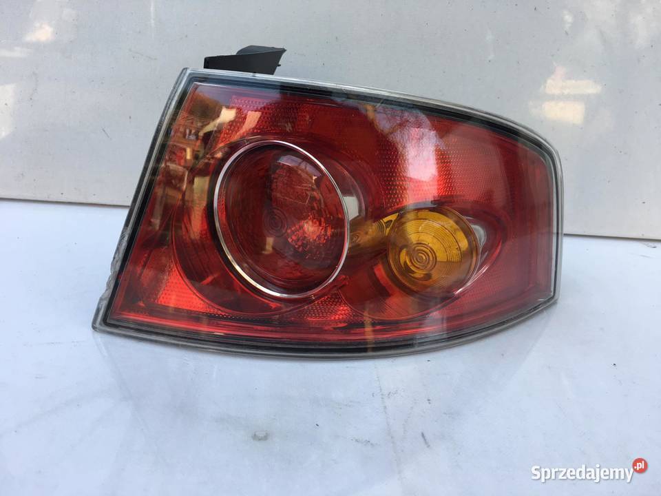 SEAT IBIZA 3 PRAWA LAMPA TYŁ prawe Ostroróg