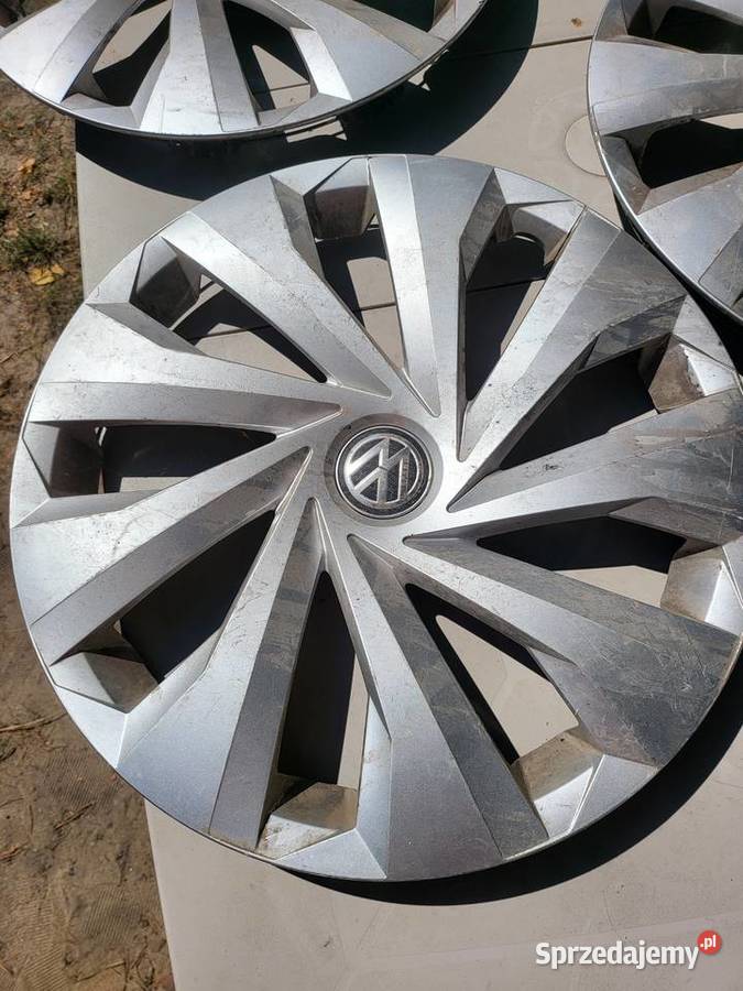 4 Kołpaki 15 calowe vw Passat b stan Wrocław sprzedam