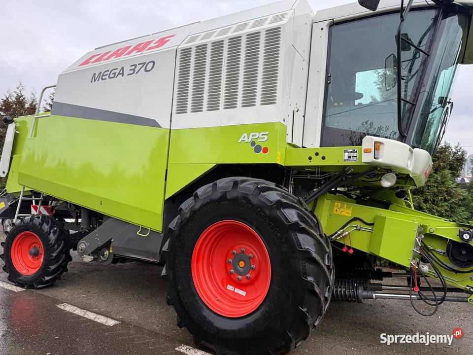 Kombajn zbożowy Claas Mega 370 pro 2007 heder 6m Nowa Ruda
