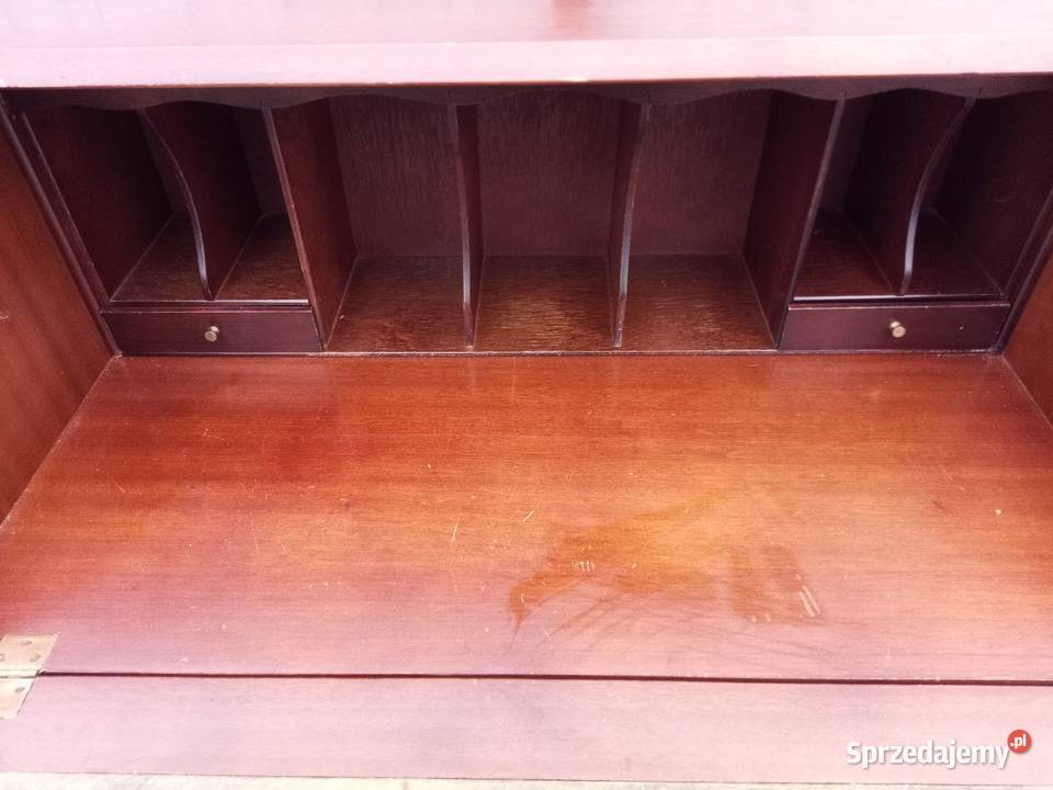 Sekretarzyk sprzedam Borówno sprzedam