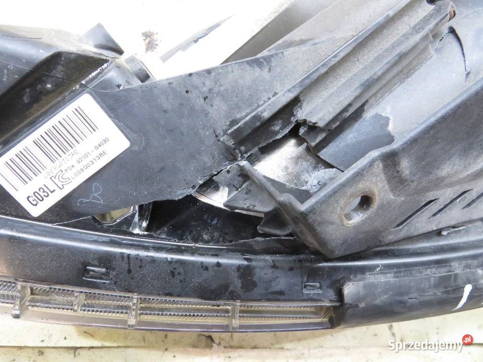 LAMPA LEWA PRZÓD PRZEDNIA HYUNDAI I30 III 16 osobowe Oświetlenie