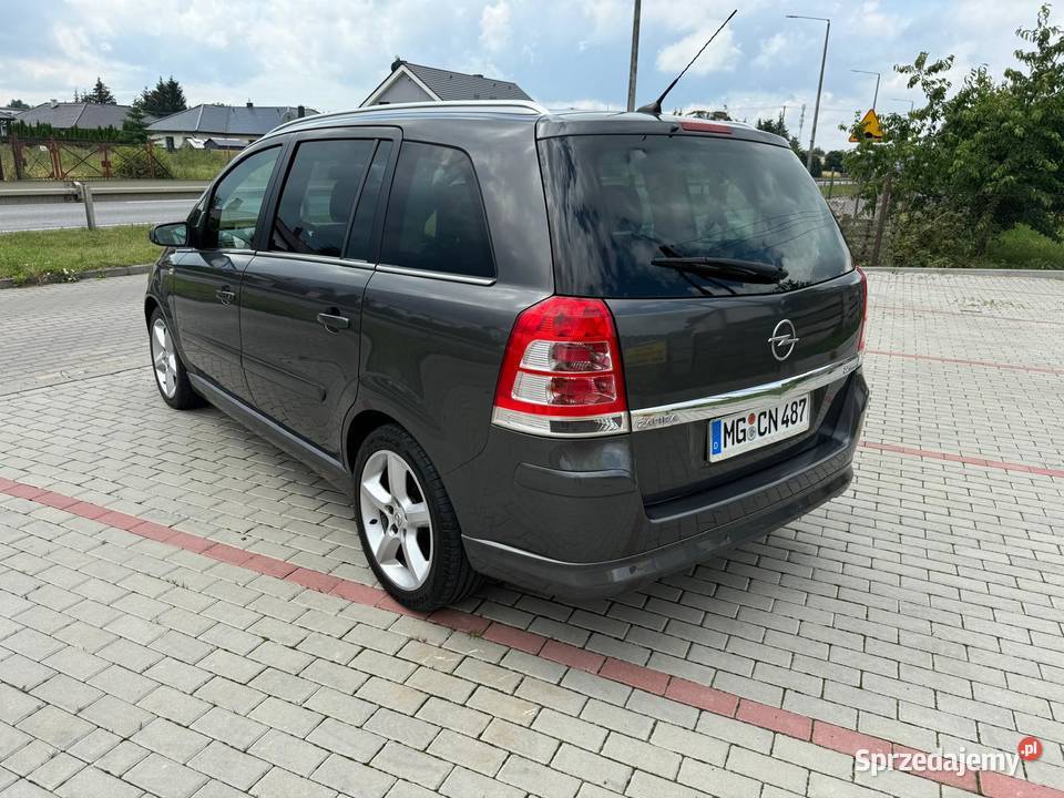 Opel Zafira B Lift 22 Benzyna Opłacony 7 osobowa Grudziądz