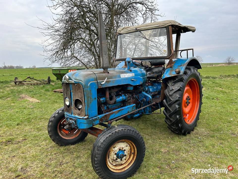 Ciągnik Ford Super Major Dankowice Trzecie