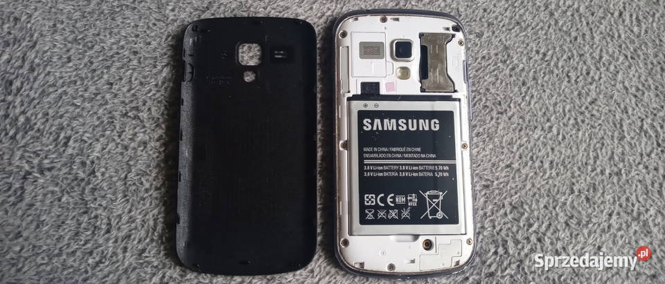 Używana Nieuszkodzona Komórka SAMSUNG z Wymienną Gliwice