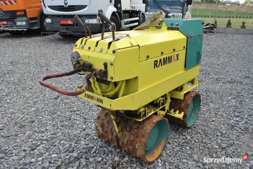 WALEC OKOŁKOWANY RAMMAX RW 702 Moc 63 Kv Waga Sierakowice sprzedam