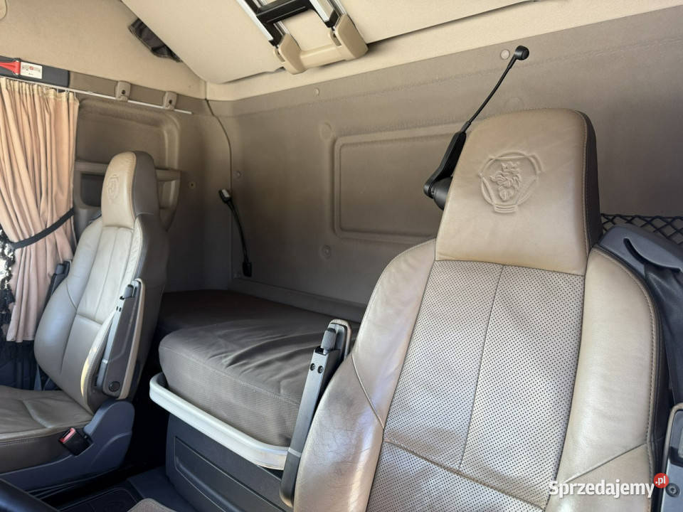 Scania R580 V8 E6 4x2 Standard Crown Edition diesel Widełki