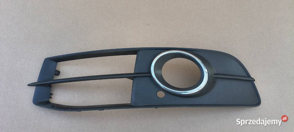 AUDI A6 C6 SLINE KRATKA ZDERZAKA HALOGENU LEWA Bieleń