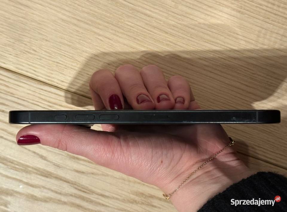 Sprzedam iPhone 16 Pro 512GB czarny