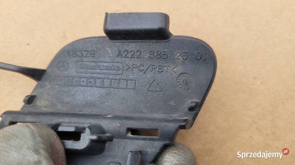 MERCEDES W222 AMG ZASLEPKA HAKA ZDERZAK TYL