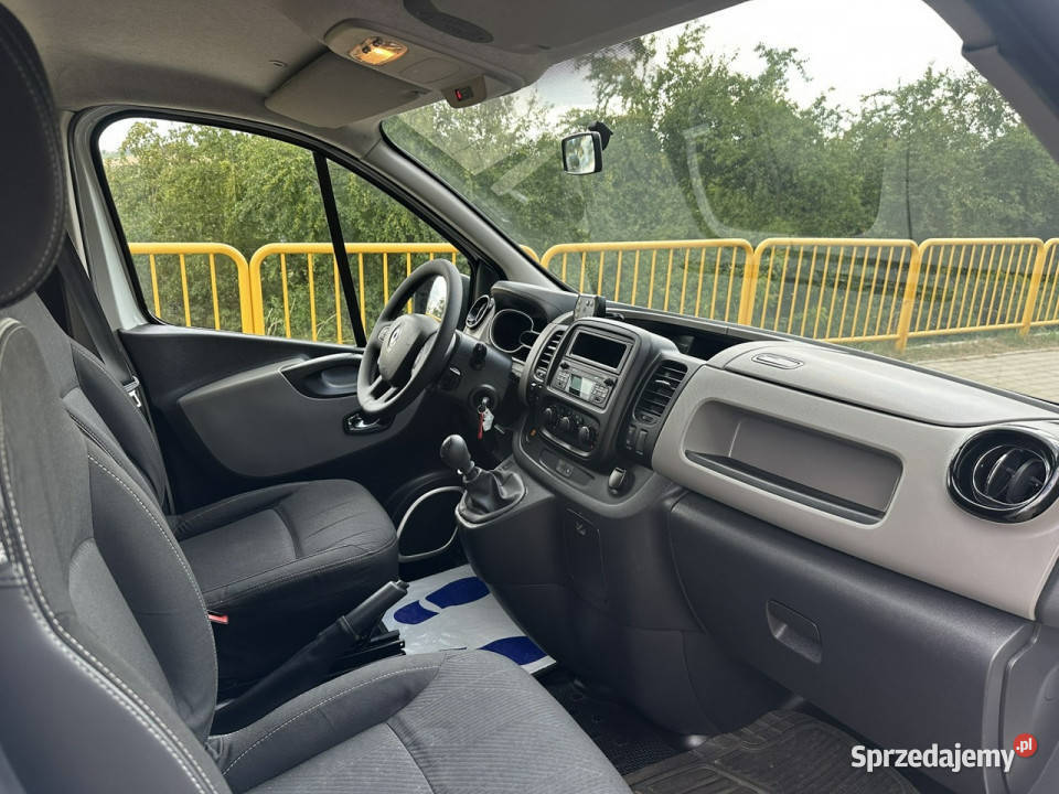 ambulansy Renault Trafic Renault Trafic 2016 Gostyń